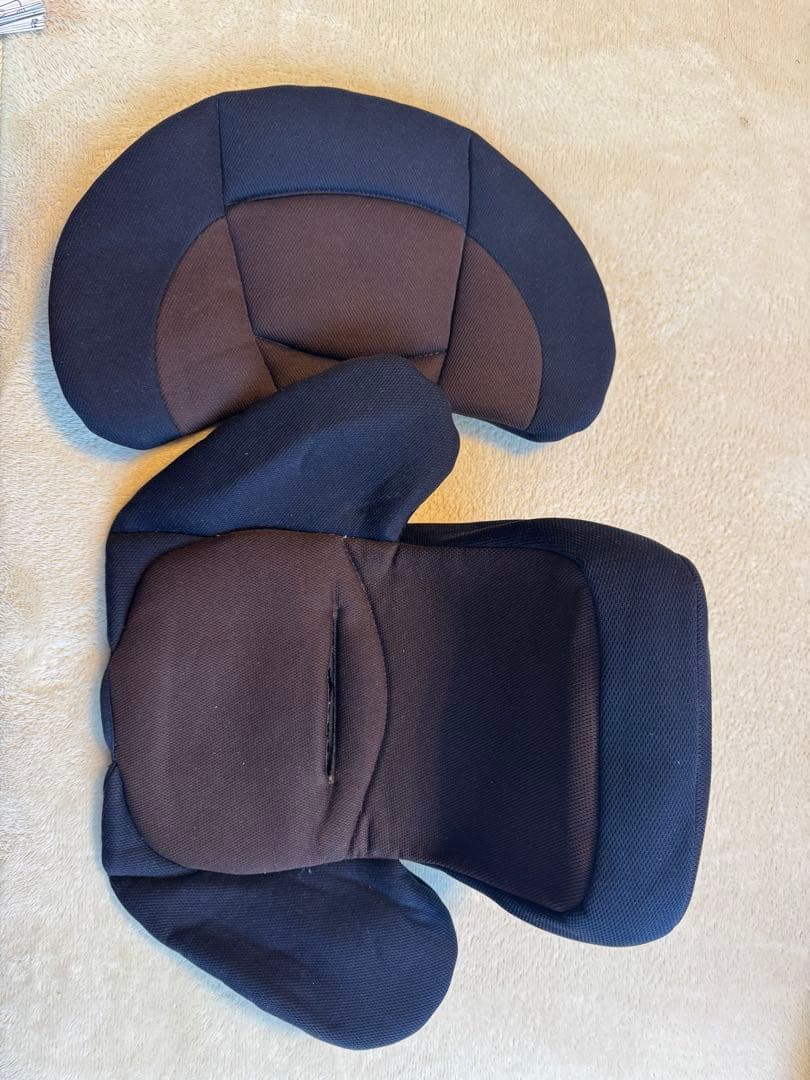 Combi チャイルドシート クルムーブISOFIX