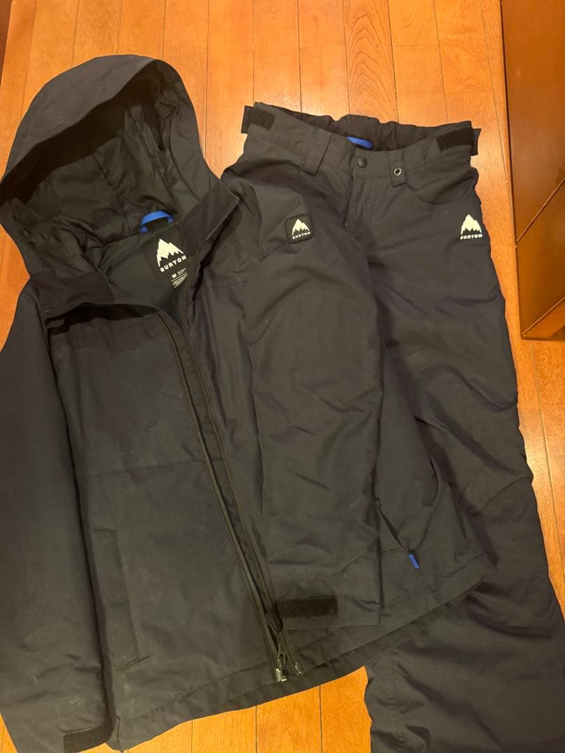 バートン　スキーウェア ジャケットとパンツセット ブラック　Mサイズ　140