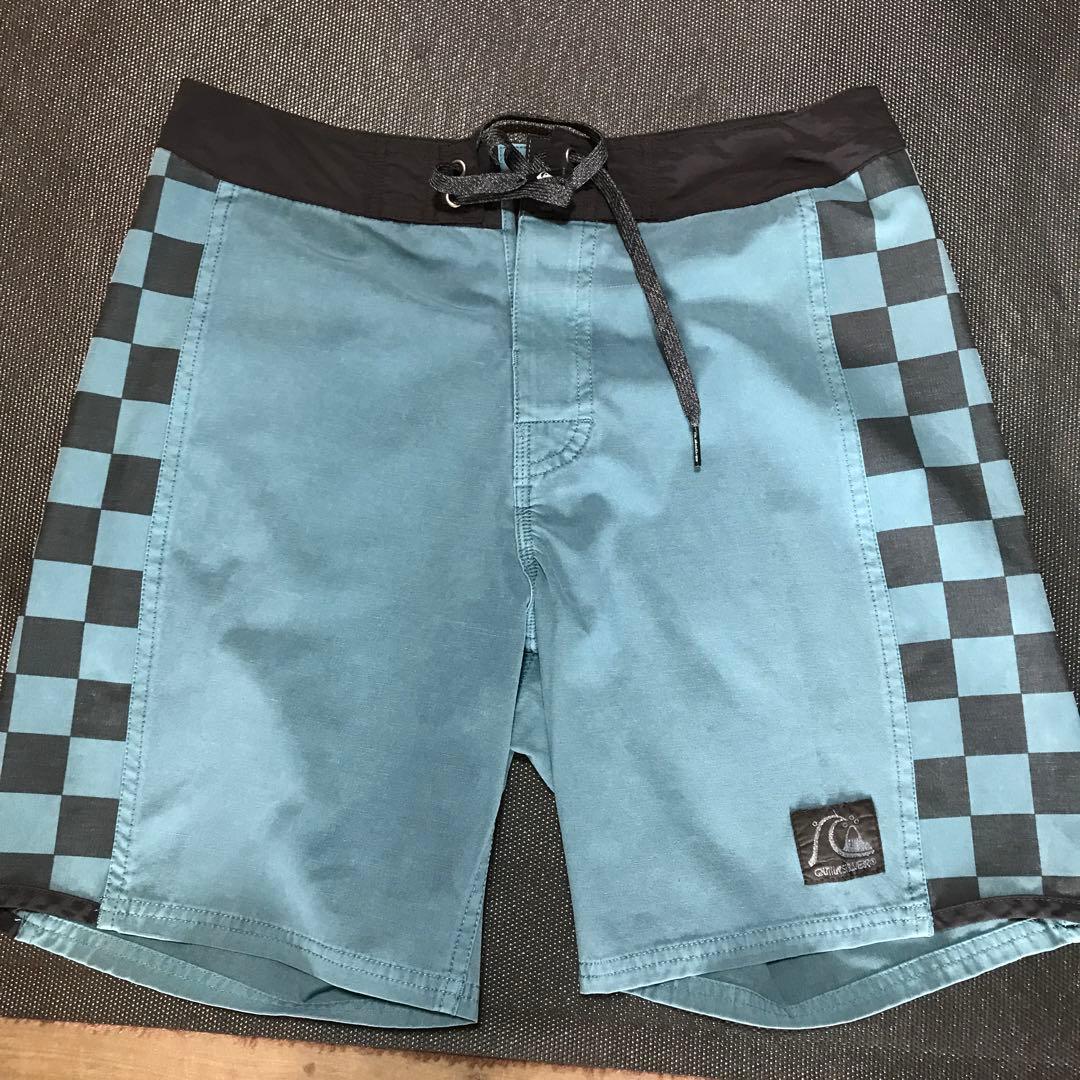 クイックシルバー ボードショーツ チェック　海パン