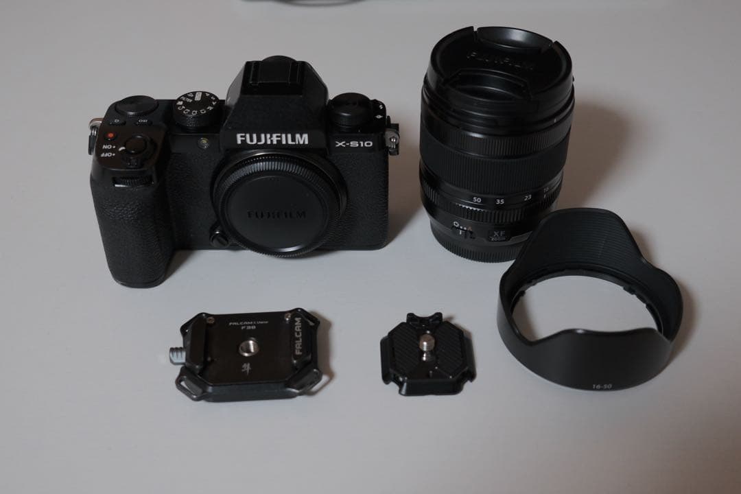 デジタルカメラ FUJIFILM X-S10.XF16-50 f2.8 R LM WR