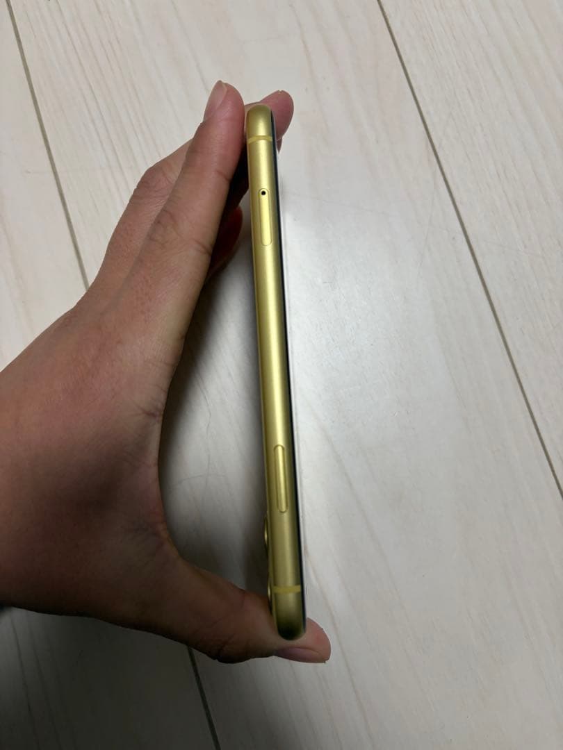 iPhone 11 本体 イエロー SIMフリー 128GB