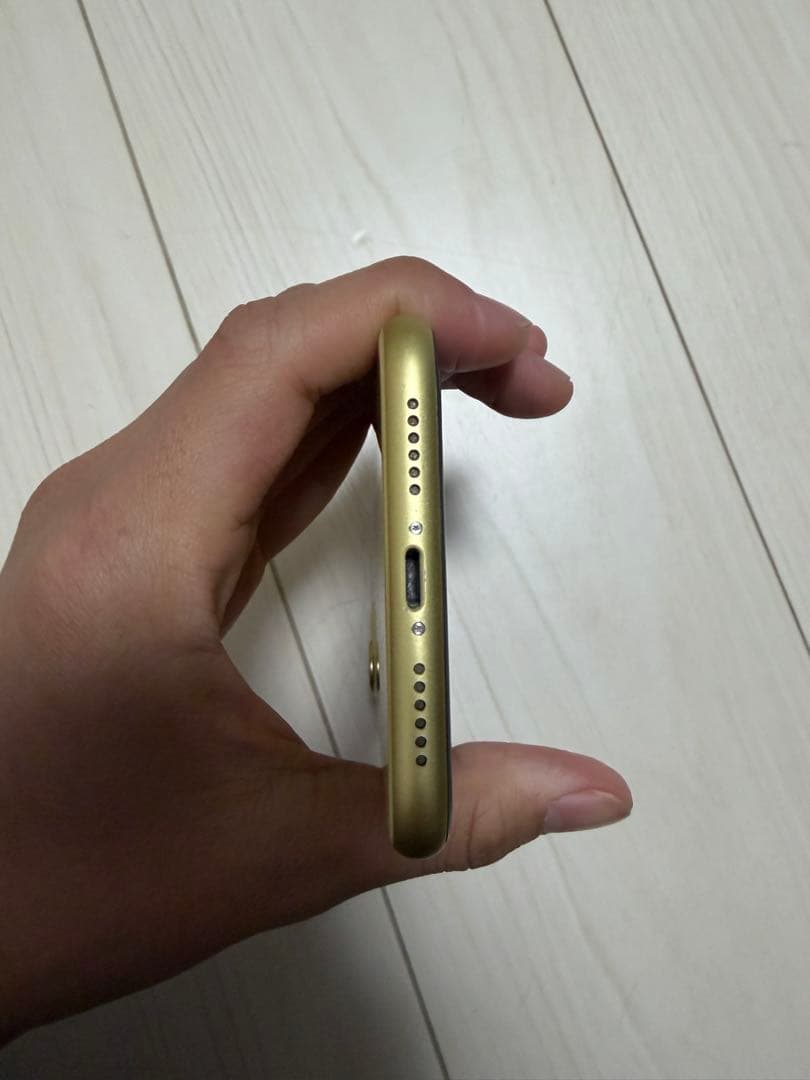 iPhone 11 本体 イエロー SIMフリー 128GB