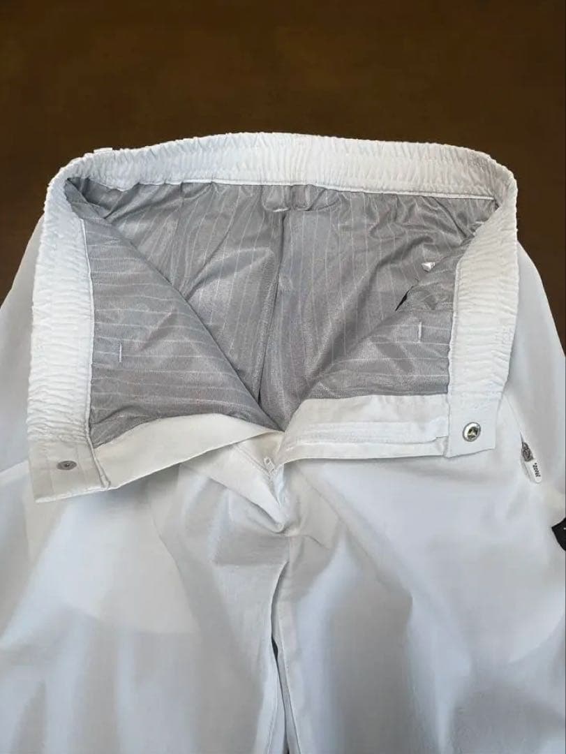 パーリーゲイツ　蓄熱スニードとパンツ　サイズ1 ホワイト