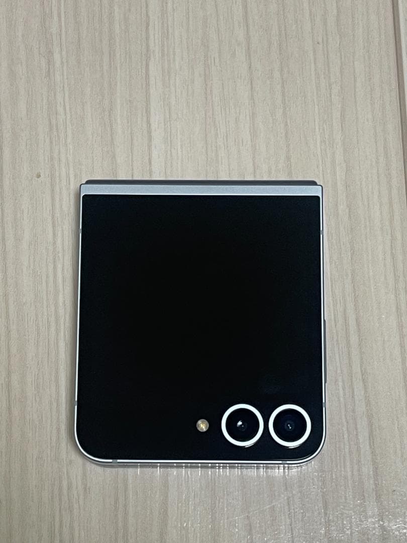 最終値下げGalaxy Z Flip6 ブルー 12GB 256GB ほぼ未使用