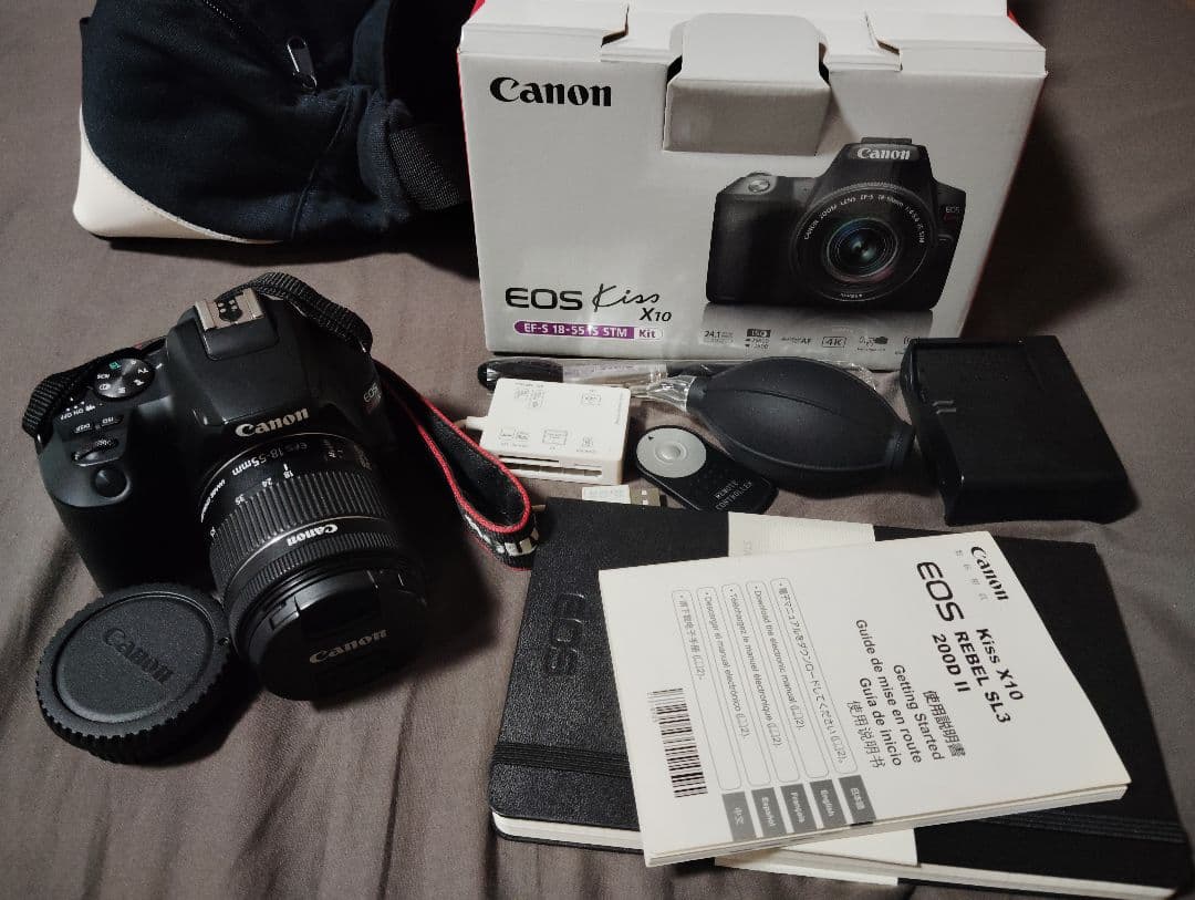 Canon EOS Kiss X10 デジタル一眼レフ　セット