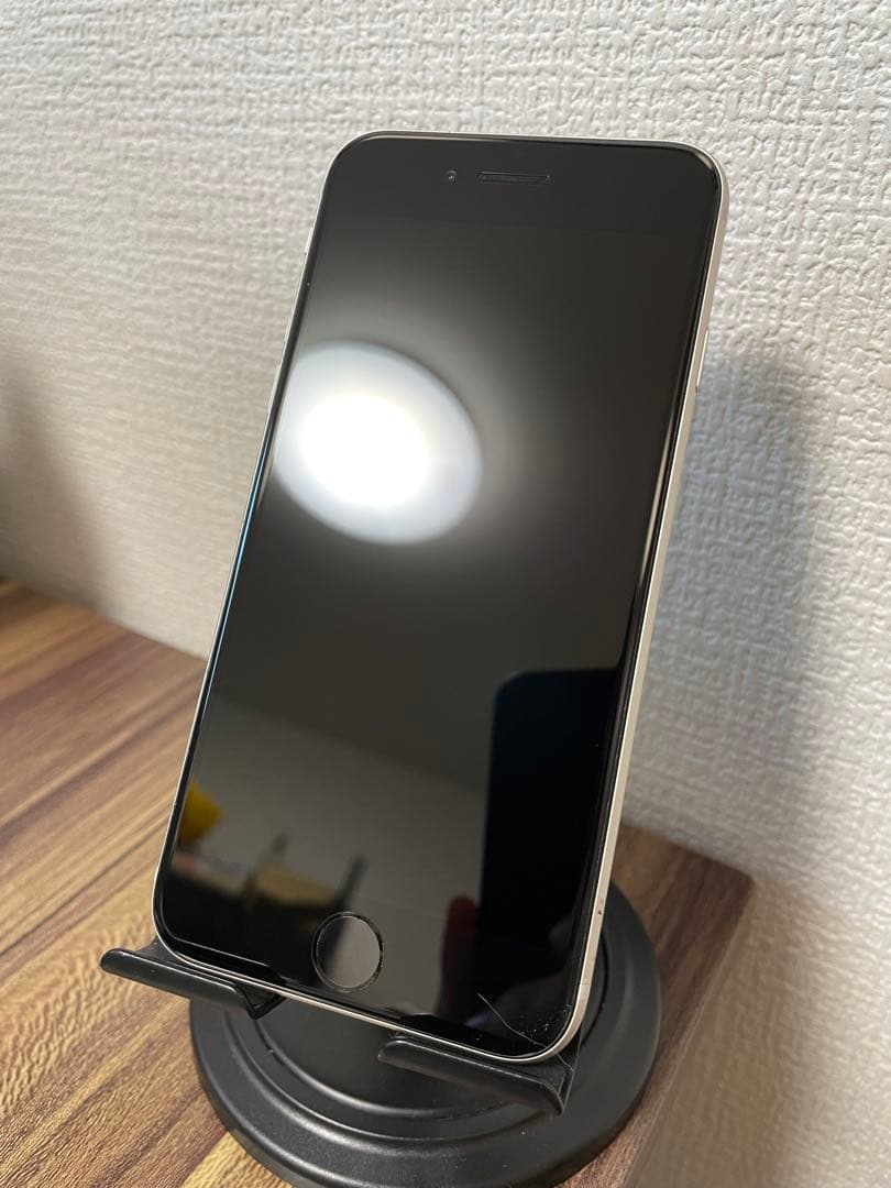M5【即日発送】バッテリー100% iPhoneSE3 スターライト64GB