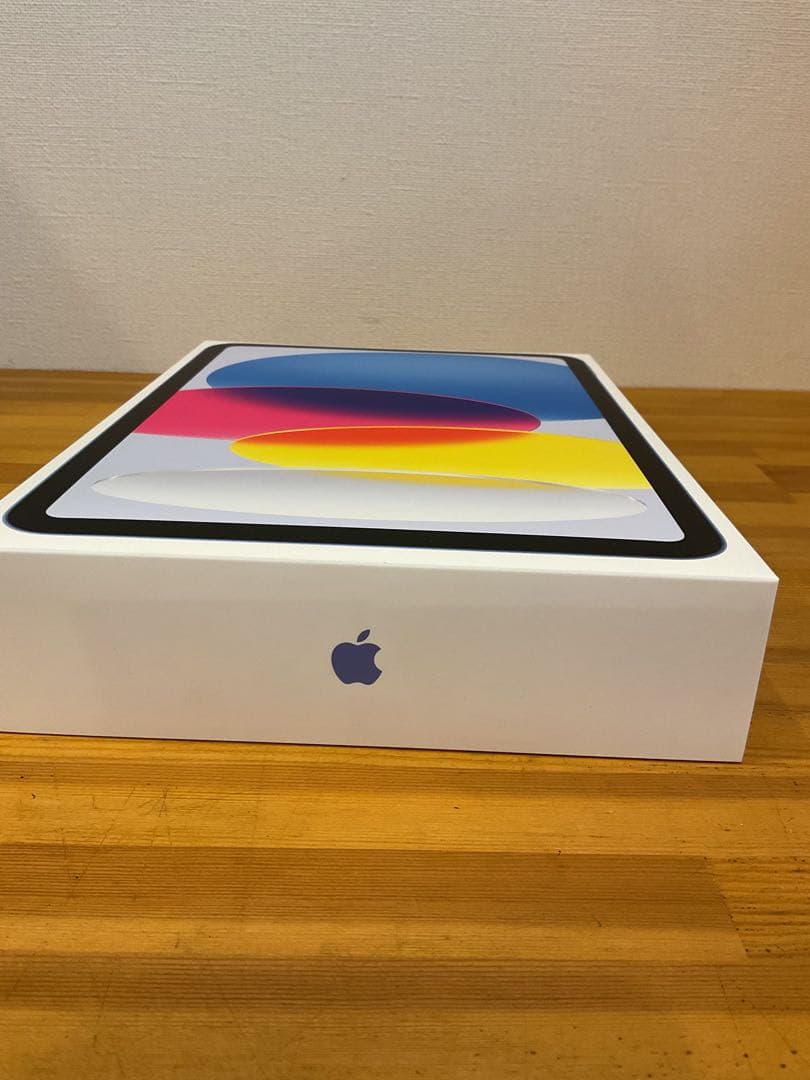 【新品未開封】iPad (A16) Wi-Fi 128GB ブルー　おまけ付き