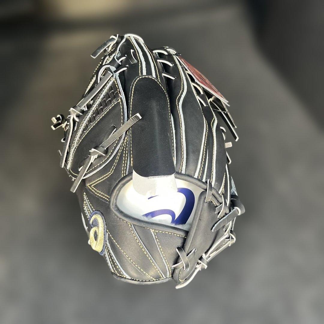 希少　未使用　asics 左投げ　硬式投手用GOLDSTAGE i-Pro