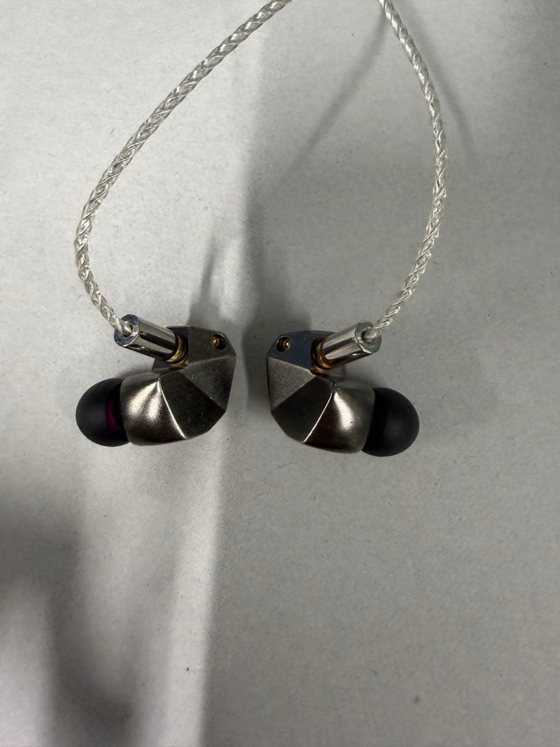 final B2 c106シルバーコートケーブル