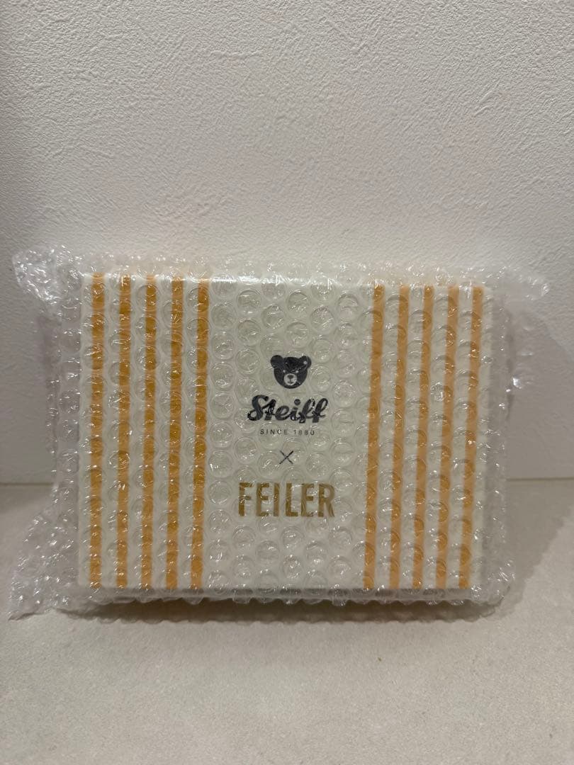 Steiff x FEILER フェイラー　シュタイフ　ハンカチ　キーホルダー
