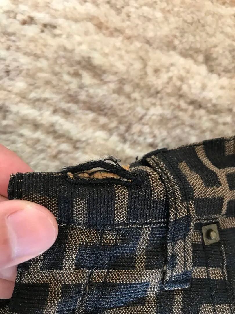 Fendi ロゴプリント カジュアルパンツ