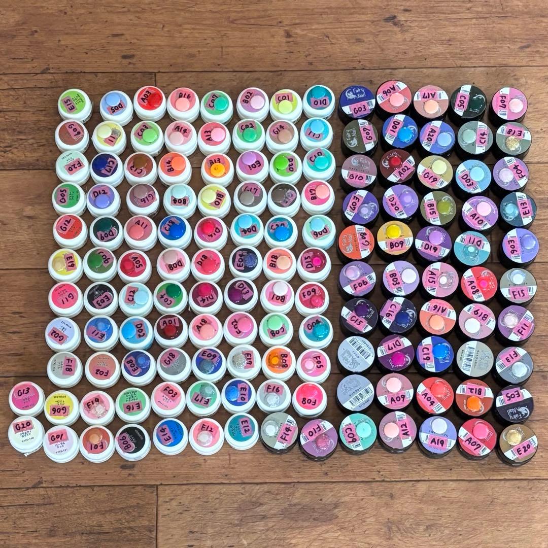 ジェルネイル カラージェル 140色 まとめ売り