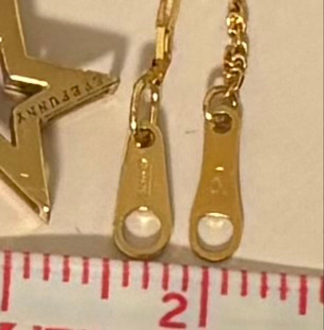 ◆ EYEFUNNY 750ゴールド 星形チャーム ◆