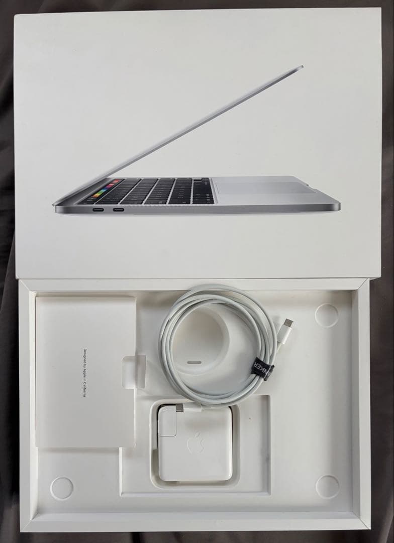 MacBook Pro i5 2.0GHz 13インチ2020 1TB 32GB