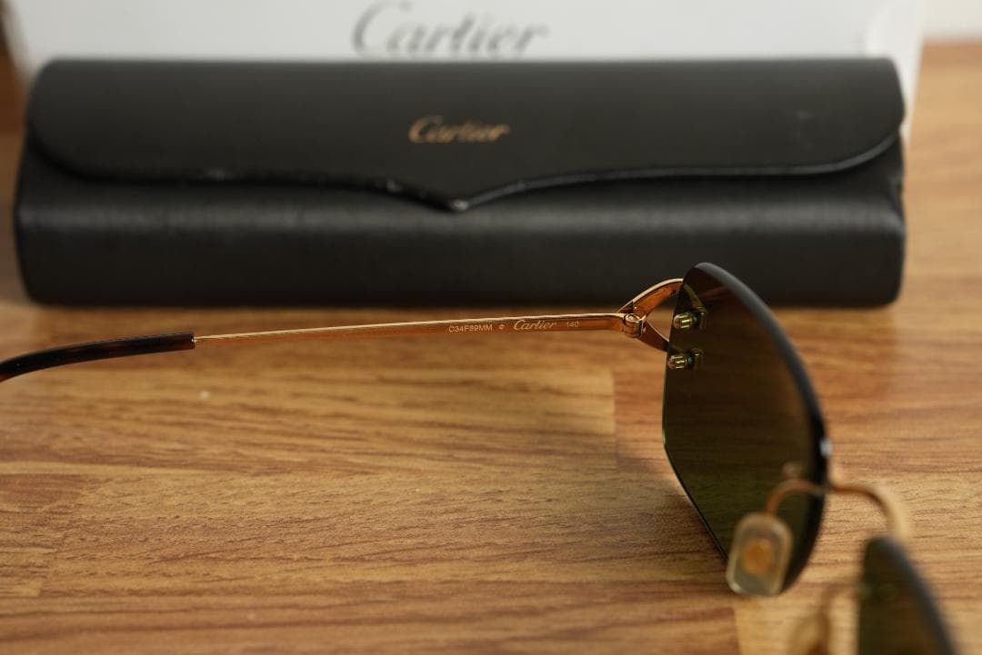 Cartier CT0330S 002 サングラス 使用感少々美品