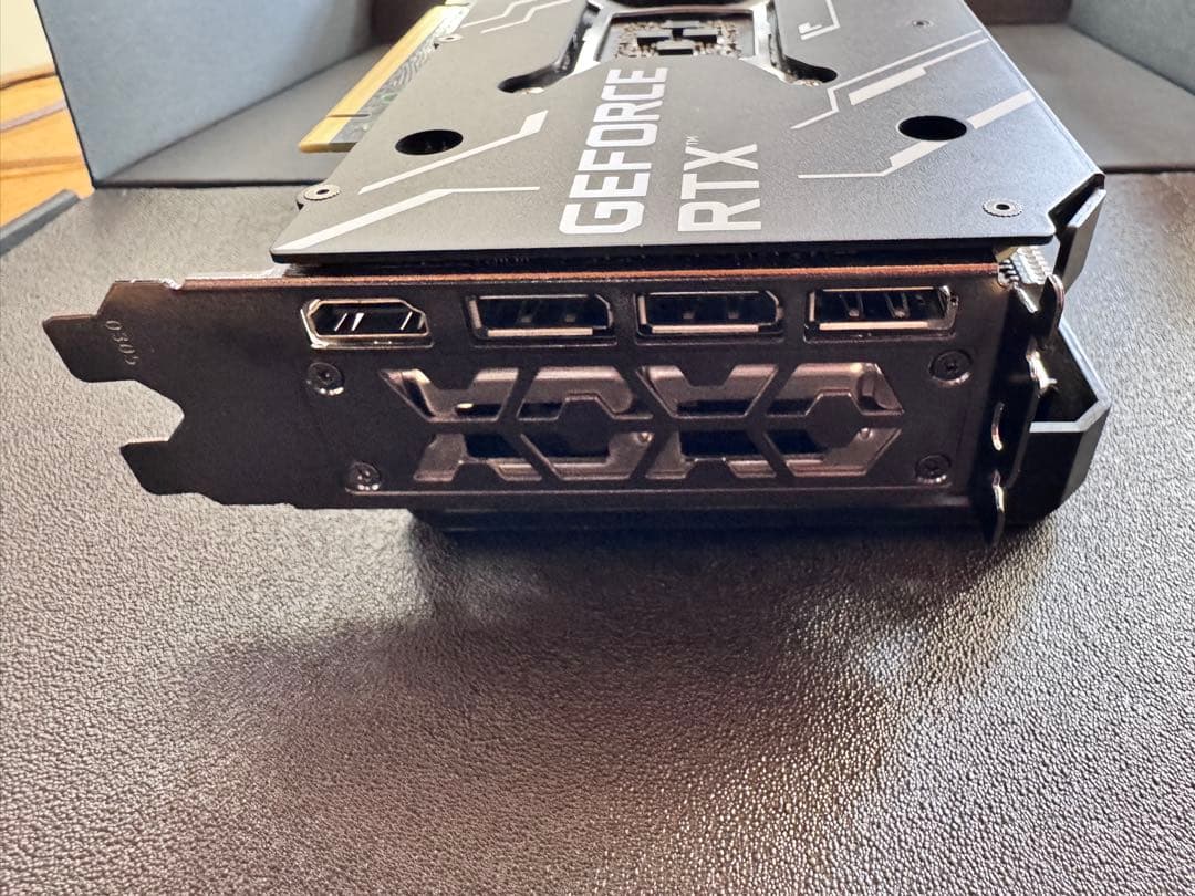 グラフィックボード・グラボ・ビデオカード GALAKURO GAMING GeForce RTX 3070Ti 8GB