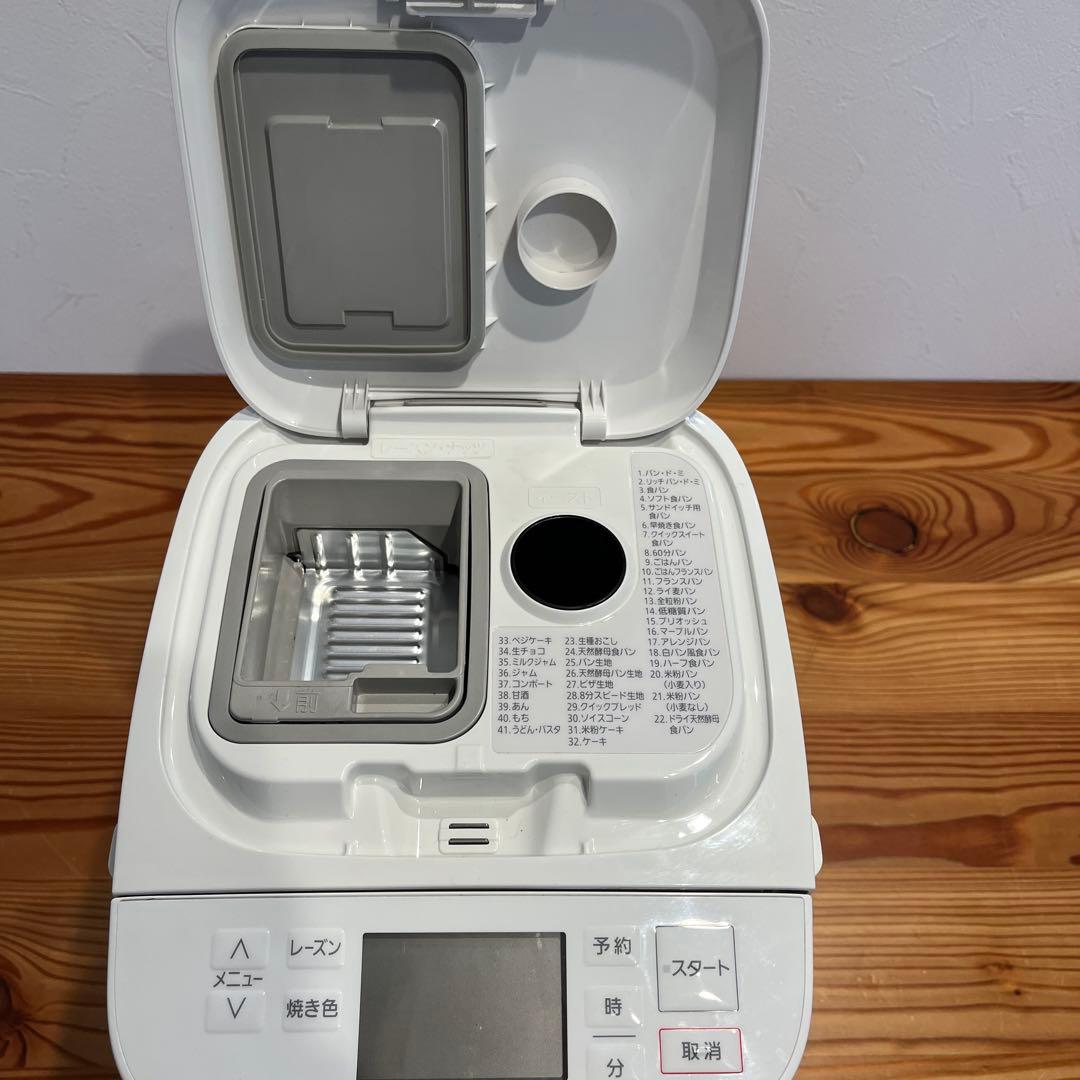 ホームベーカリー　Panasonic SD-MT4-W WHITE