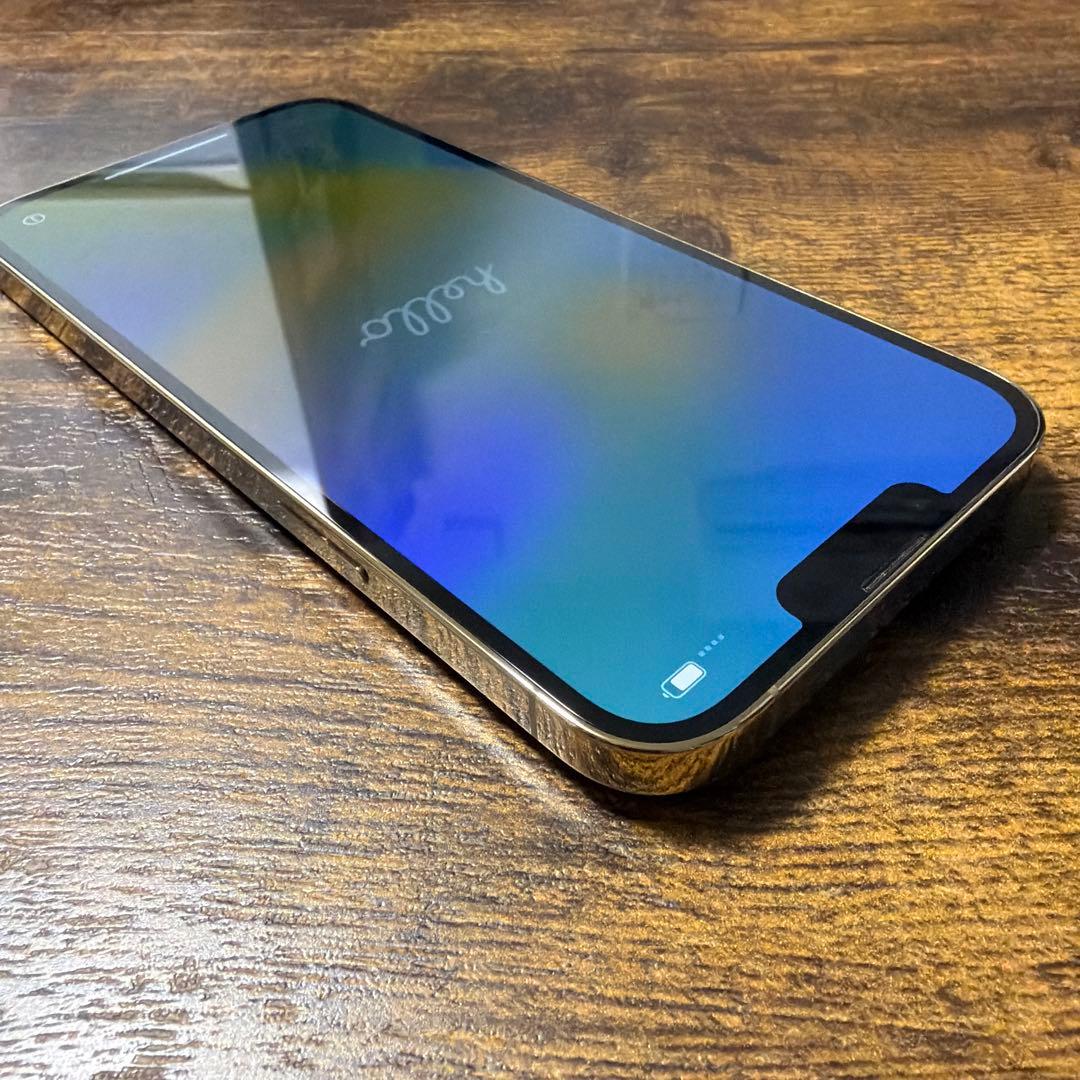 【超美品】iPhone13 Pro Max 256GB Gold SIMフリー