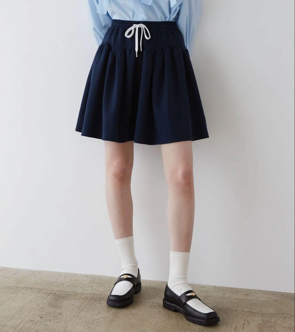 POPPY アーチギャザーフレアミニスカートnavy フリーサイズ　あさぎーにょ