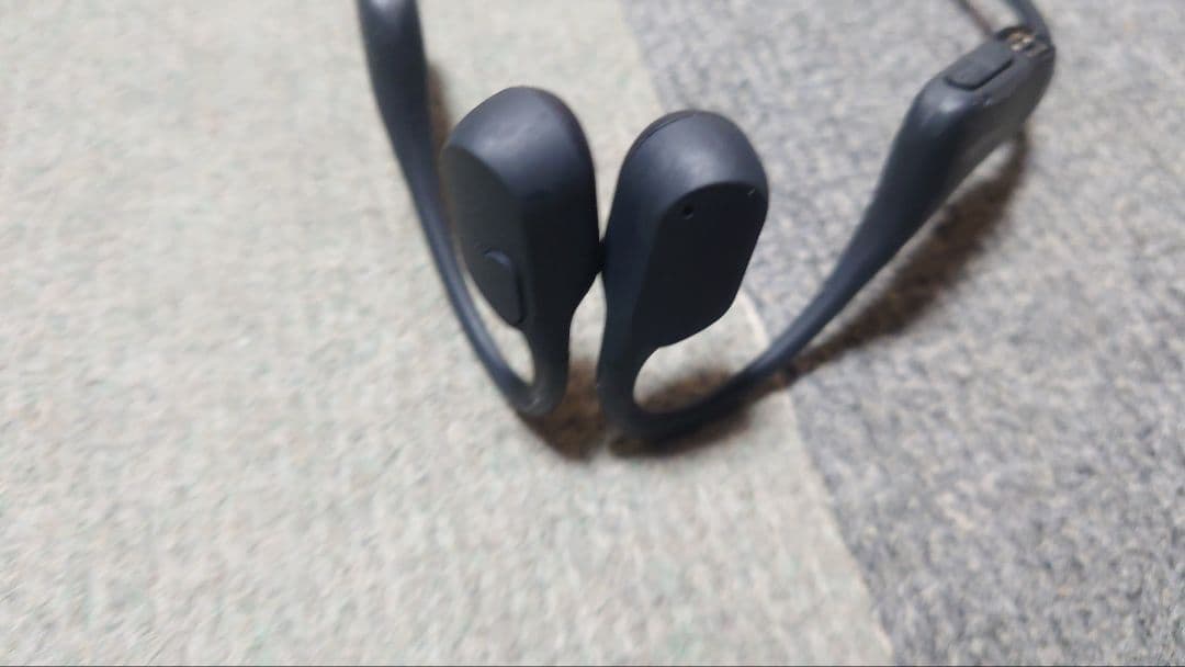 AEROPEX 骨伝導イヤホン ブラック　アフターショックズ
