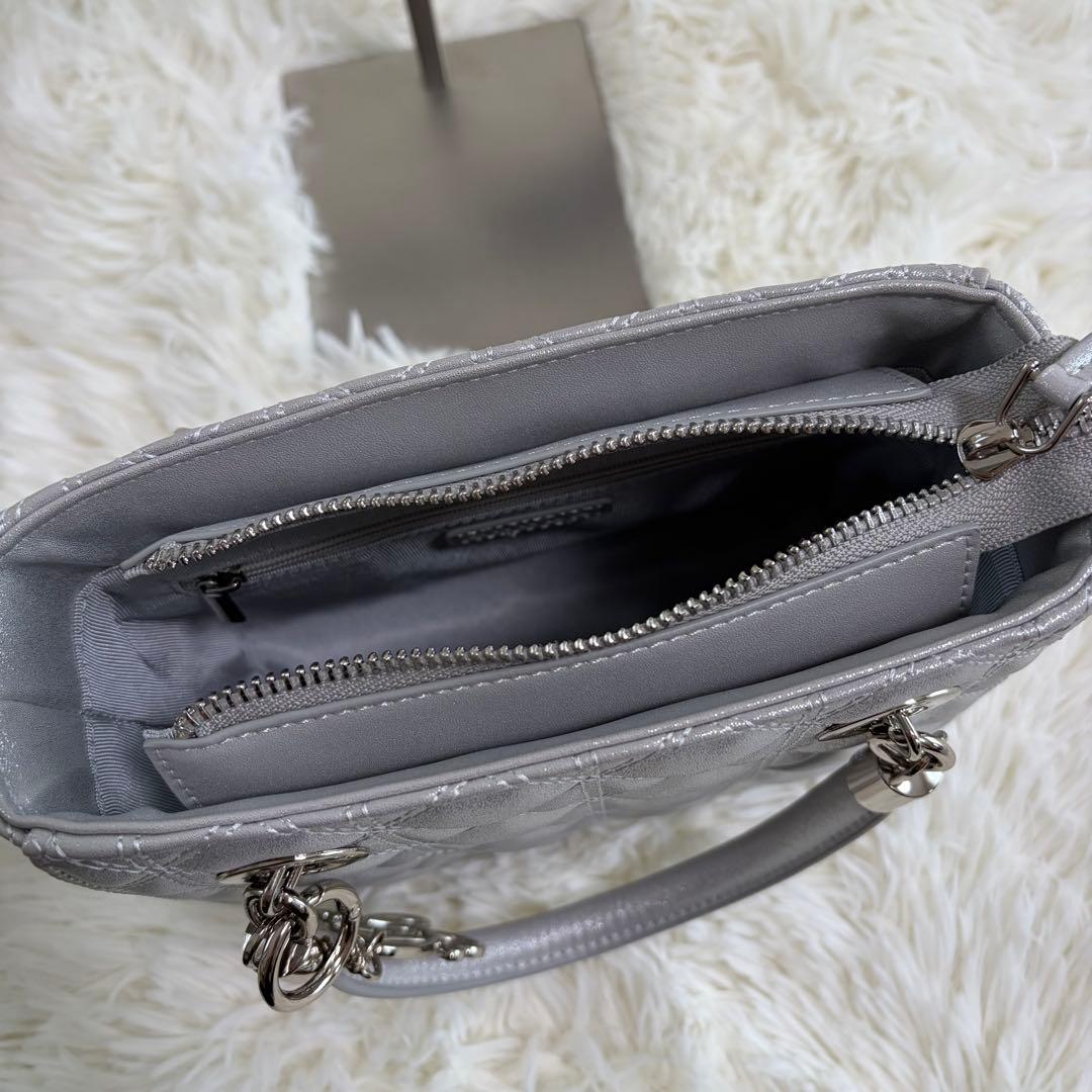 未使用品　RANDA キルティング 2ウェイバッグ シルバー