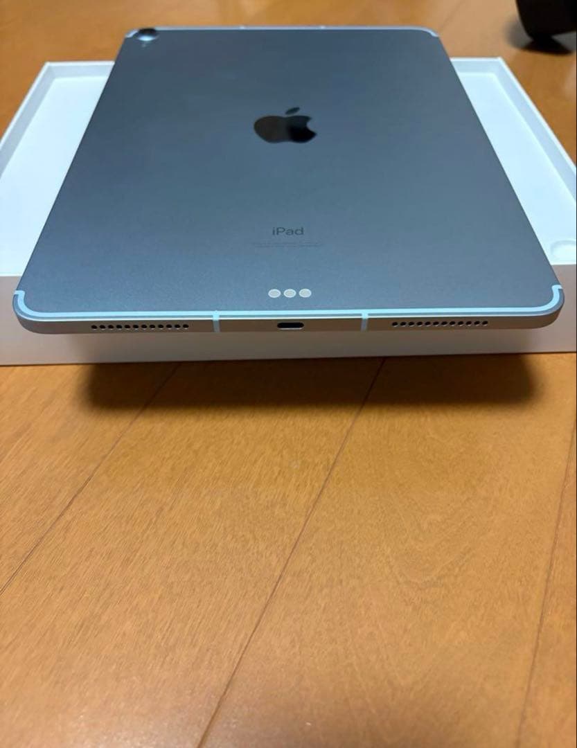 Apple iPad 64GB グレー 本体 箱付き おまけ付き