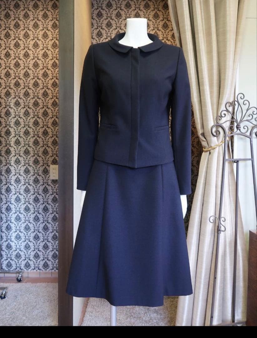 w*e様 お受験スーツ✴︎上品で清楚な比翼仕立て✴︎濃紺　9号　ESCOMUL