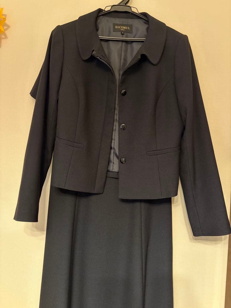 w*e様 お受験スーツ✴︎上品で清楚な比翼仕立て✴︎濃紺　9号　ESCOMUL