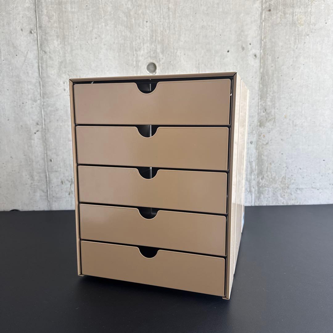 USM ハラー　イノスボックス　ベージュ