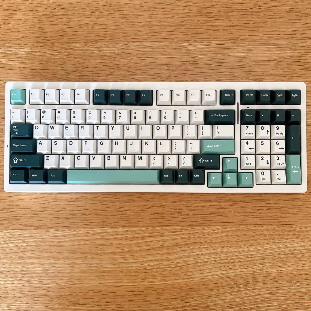 【とんこつ醤油】ワイヤレスキーボード　Glazing Green