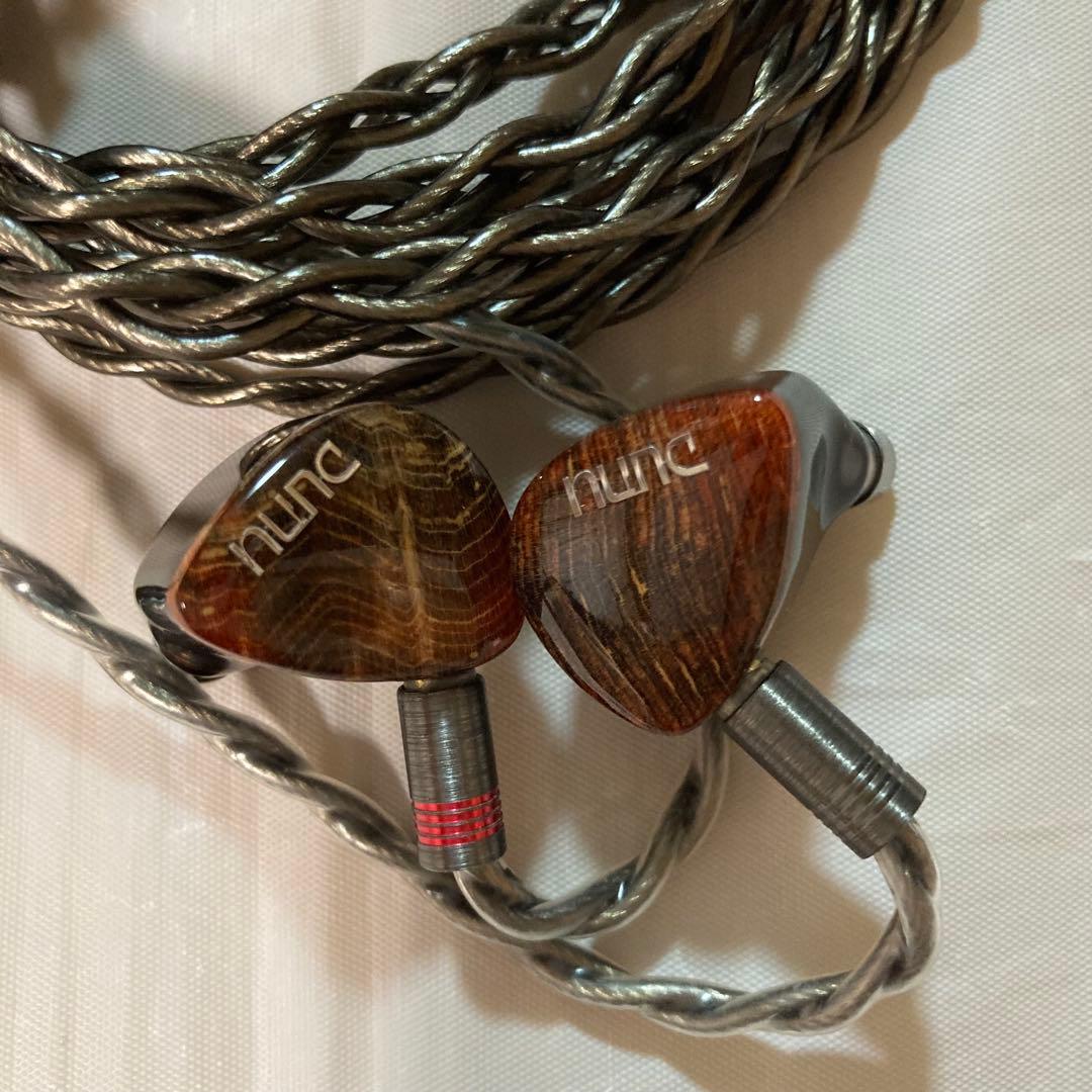 イヤホン DUNU x Gizaudio DaVinci