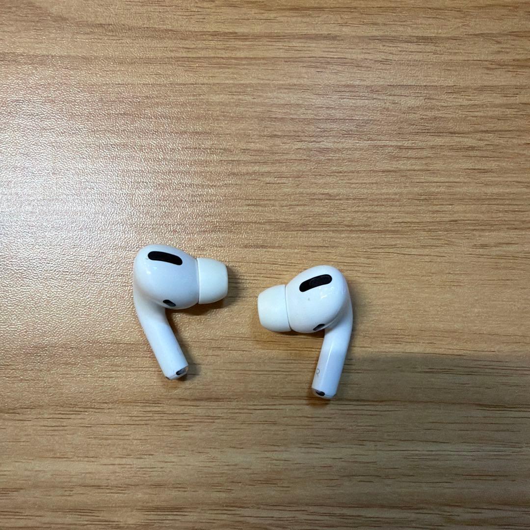 AirPods Pro ワイヤレスイヤホン ホワイト 本体