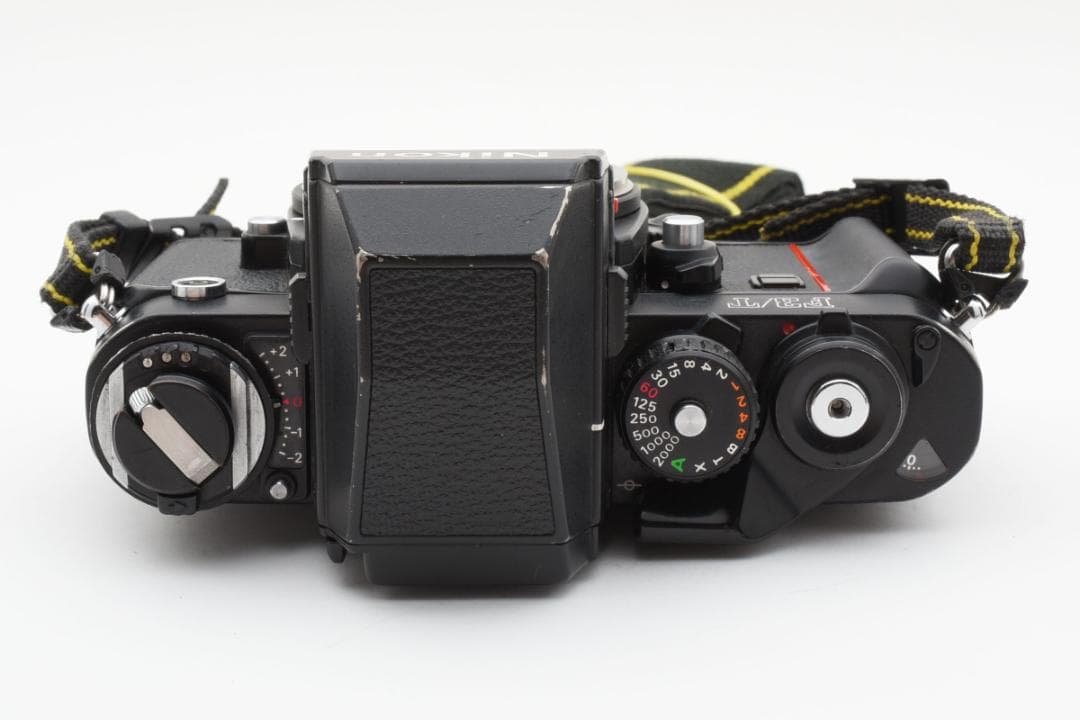 美品 ニコン F3/T チタン HP フィルムカメラ　モルト新品交換済 B267