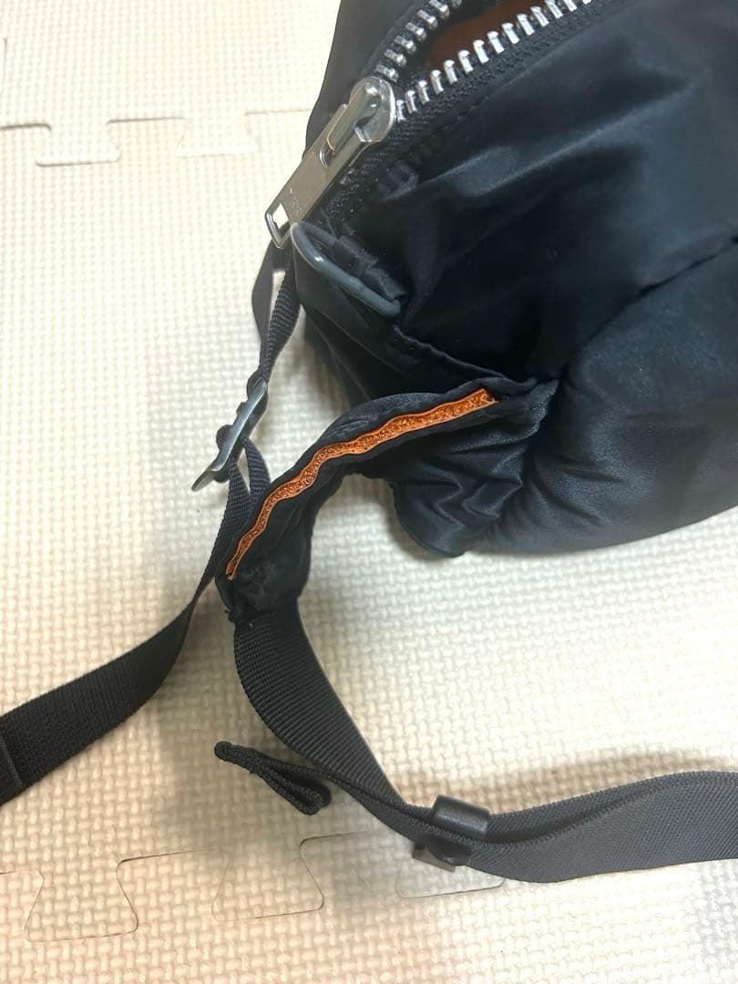 ポーター PORTER タンカー ボディバッグ ショルダーバッグ ナイロン 黒