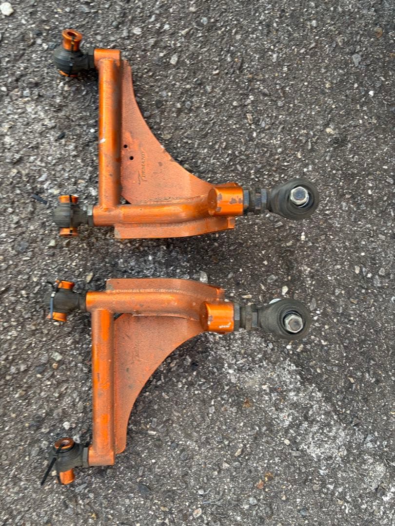 T-demand リア アッパーアーム