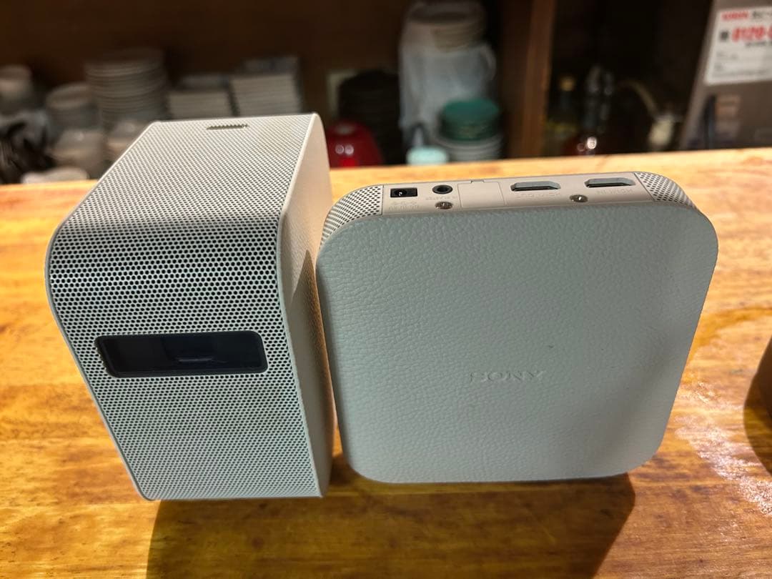 SONY LSPX-P1プロジェクター