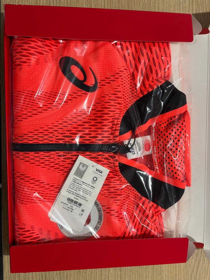 【新品未使用】ポディウムジャケットオリンピック Tokyo2020 asics