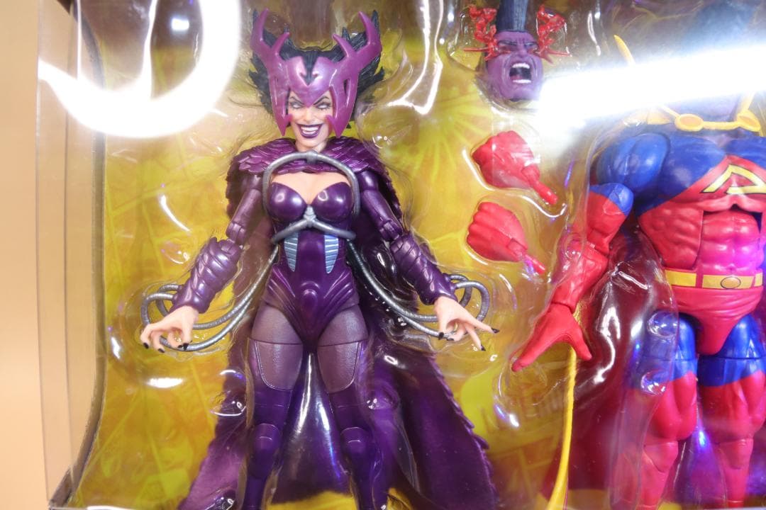 新品未開封マーベルレジェンズ デスバード & グラディエーター フィギュアセット