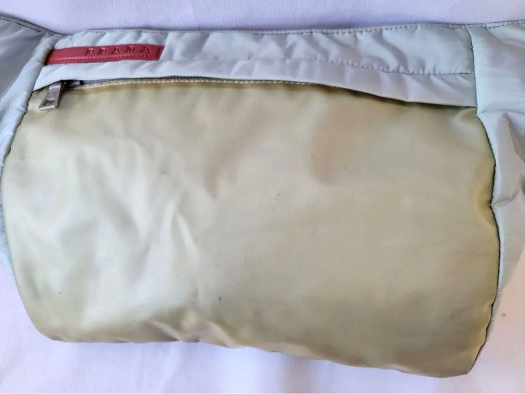 PRADA ボディバッグ ナイロン