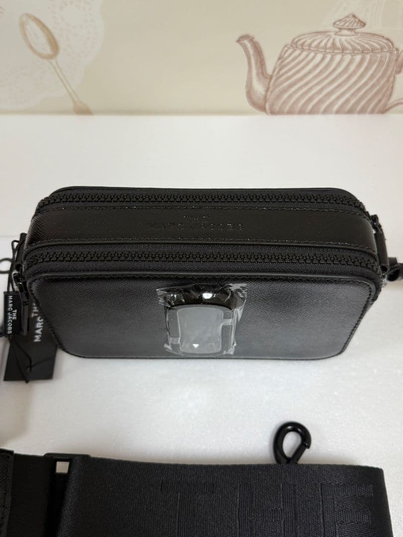 新品未使用★MARC JACOBSマークジェイコブススナップショット DTM