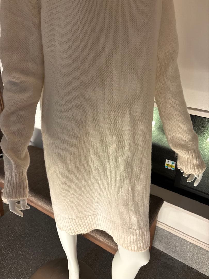 アディアムＡＤＥＡＭタートルカシミヤワンピース白４（Ｌ位）フォクシー34733