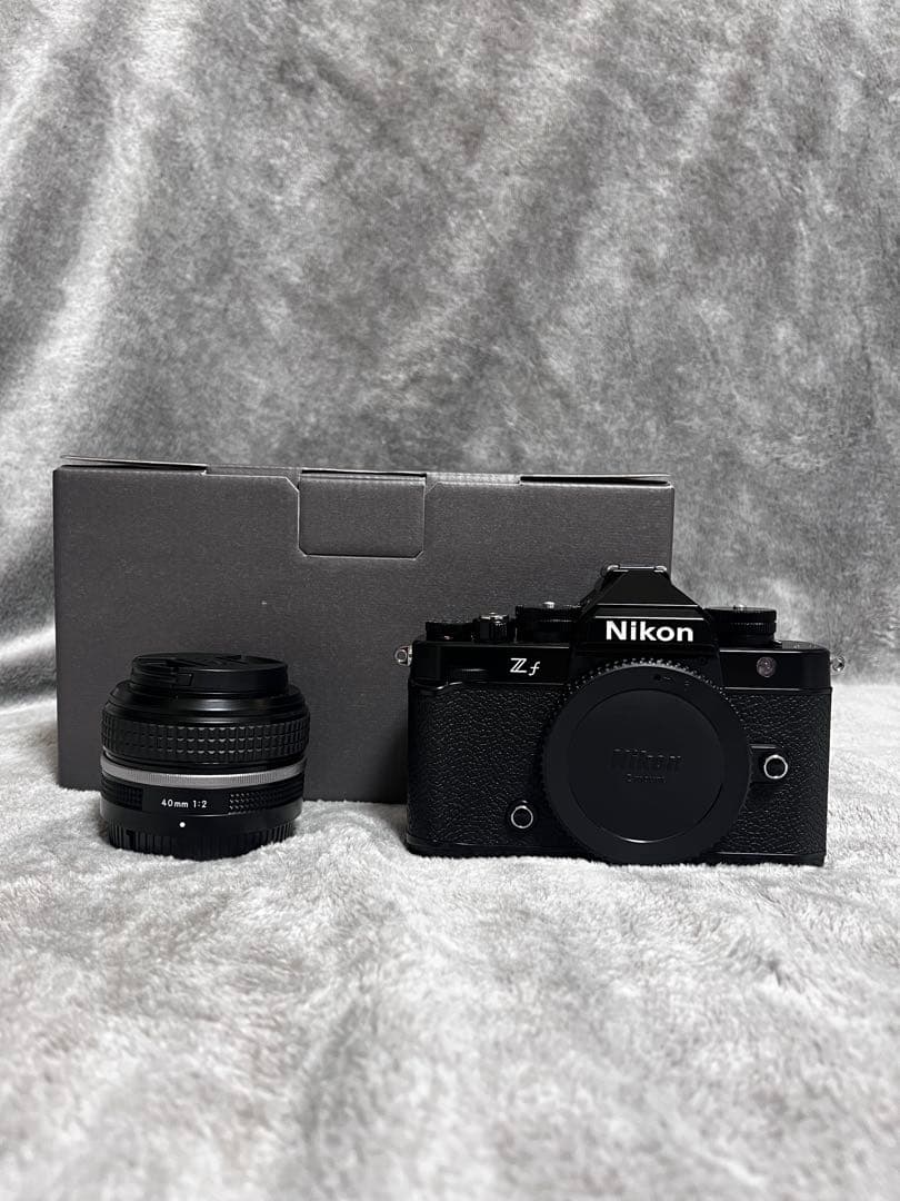 【新品購入品】Nikon Z f 40/2 レンズキット　ミラーレス一眼カメラ