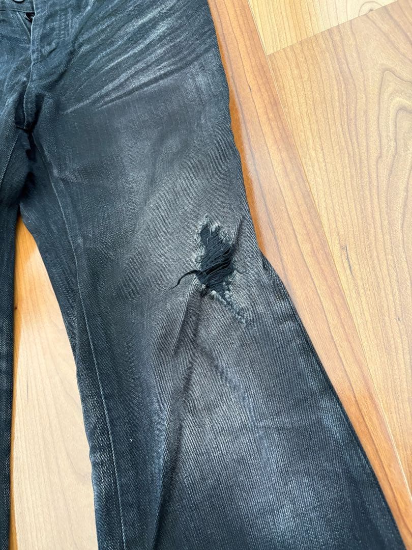 FUGAブラックダメージデニムパンツ