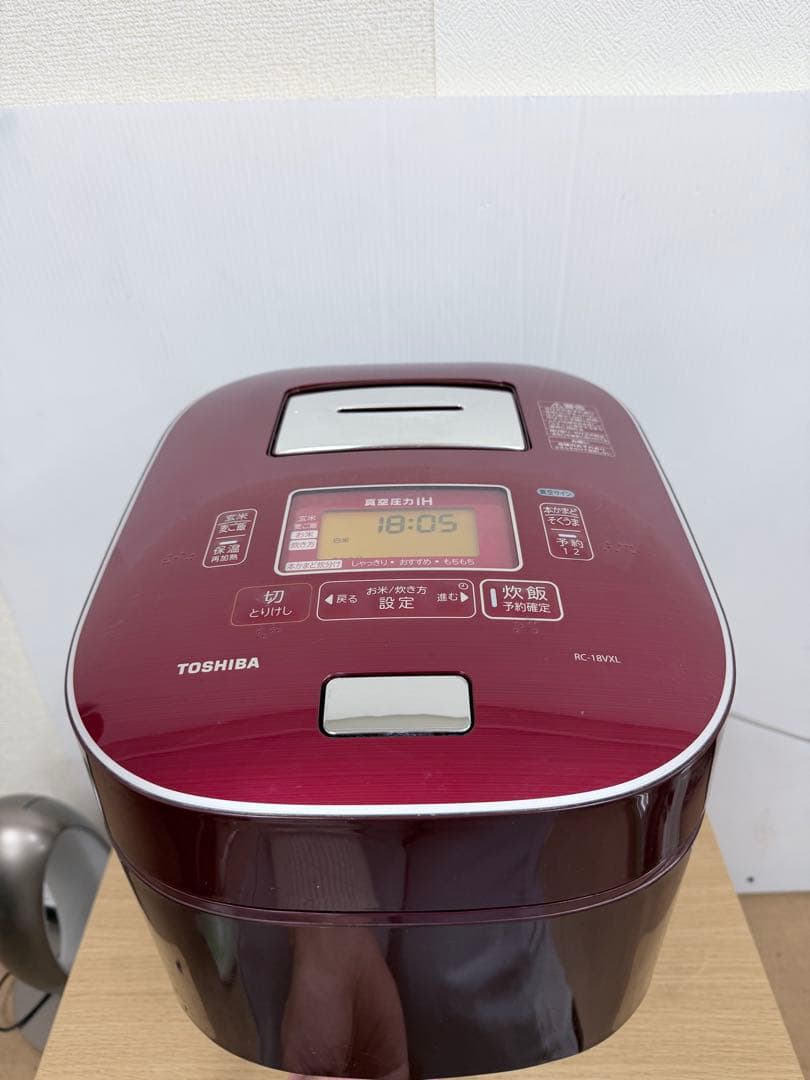 TOSHIBA RC-18VXL圧力IH炊飯器 1.8L内釜2個　2017年製