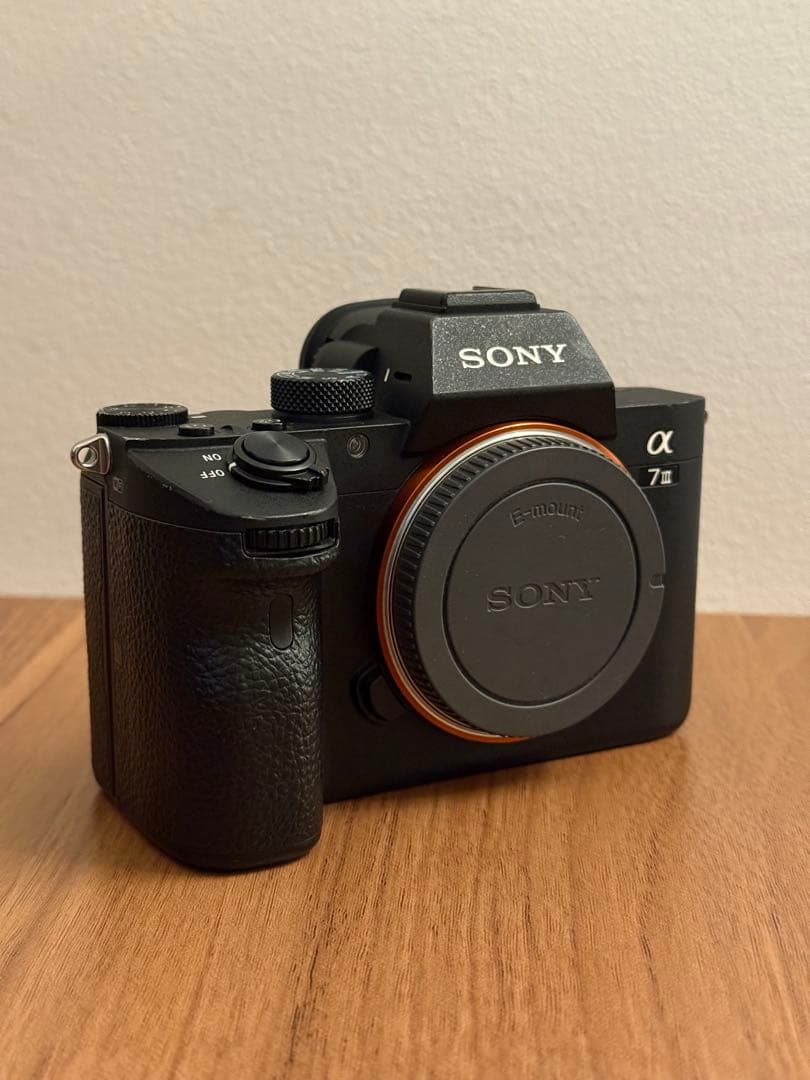 【美品】SONY α7 III ミラーレス一眼カメラ