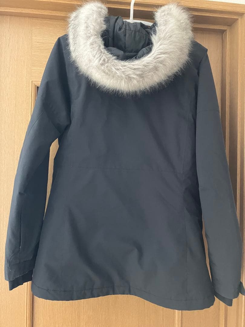 シーズンまで値下げ Columbia スノーボードウェア 黒 レディースLサイズ