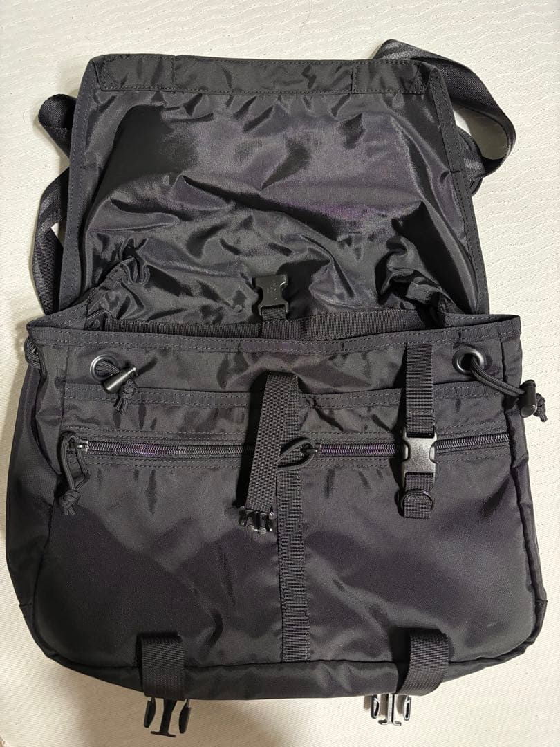 【美品】BRIEFING×new balance コラボメッセンジャーバッグ