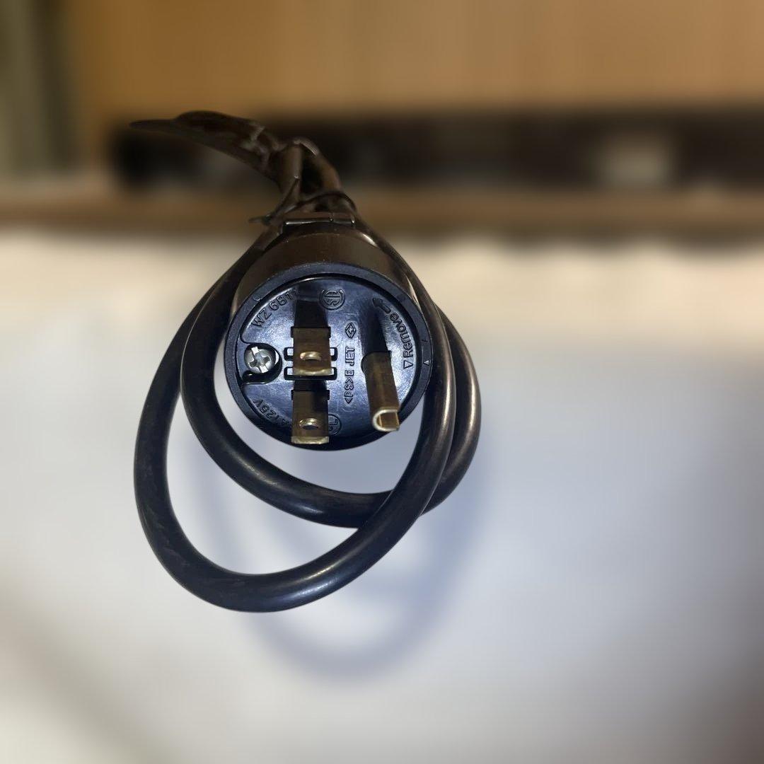 【動作未確認】Crown D-75A ヴィンテージパワーアンプ 海外プラグ仕様