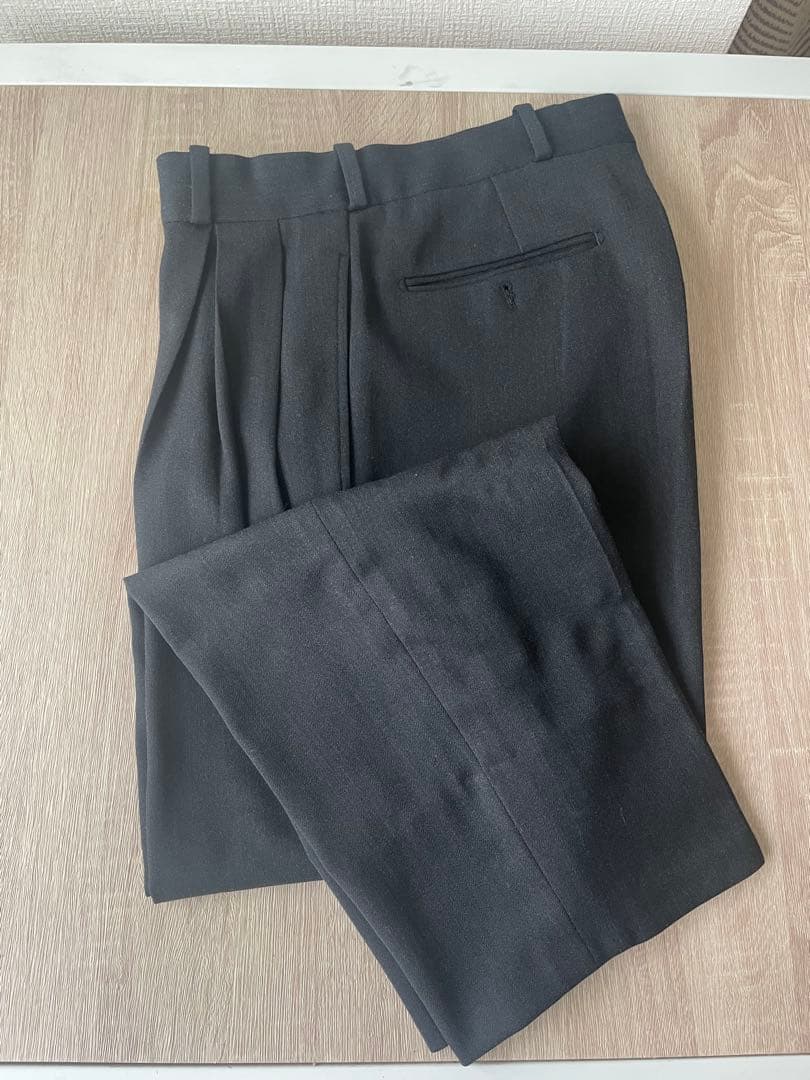 年末値下げ　BERNARD ZINS グレー　スラックス　サイズM