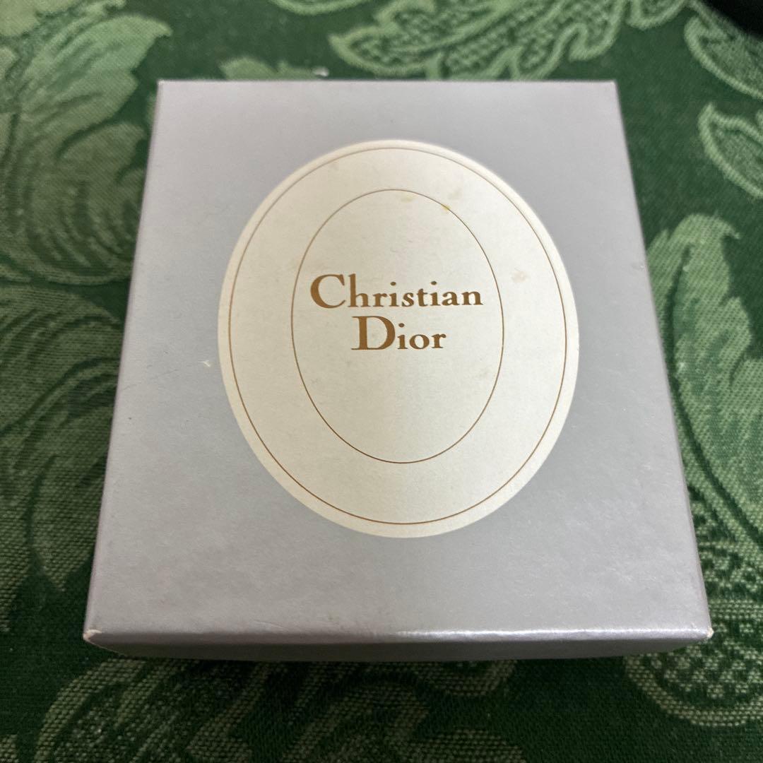 お値下げしました！　美品　Christian Dior ロープリボンブローチ